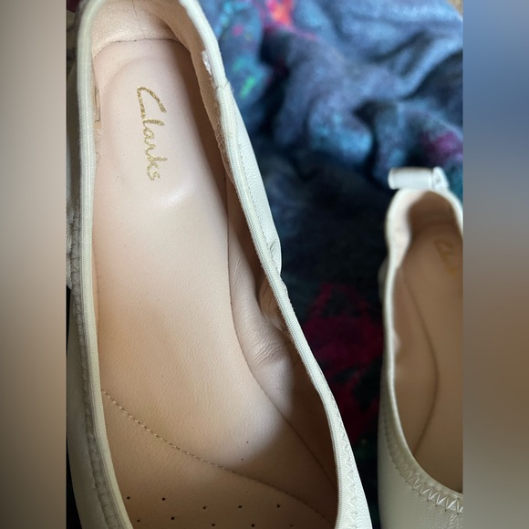 Clark’s Pure Ballet White Leather Shoes Square Toe Size 7 Comfort Supple Soft - Picture 5 of 6